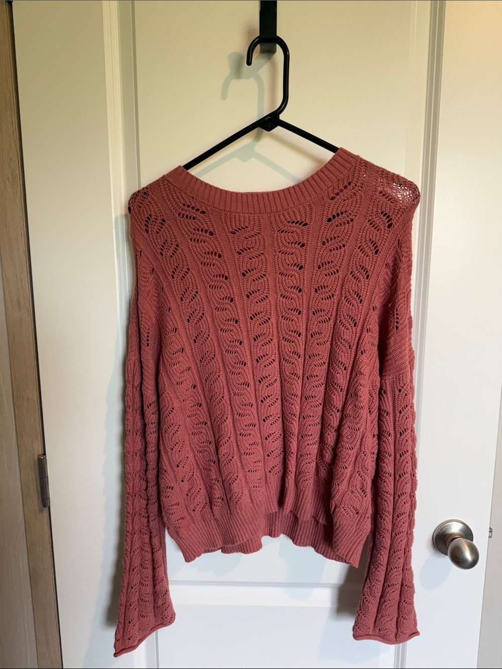 Open-Knit Scoop Neck Sweater in Rosewood
